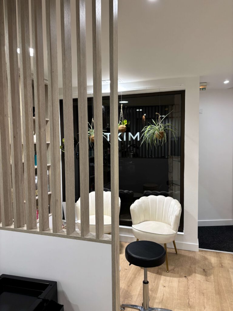 amengagement interieur ma pause coiffure4 scaled