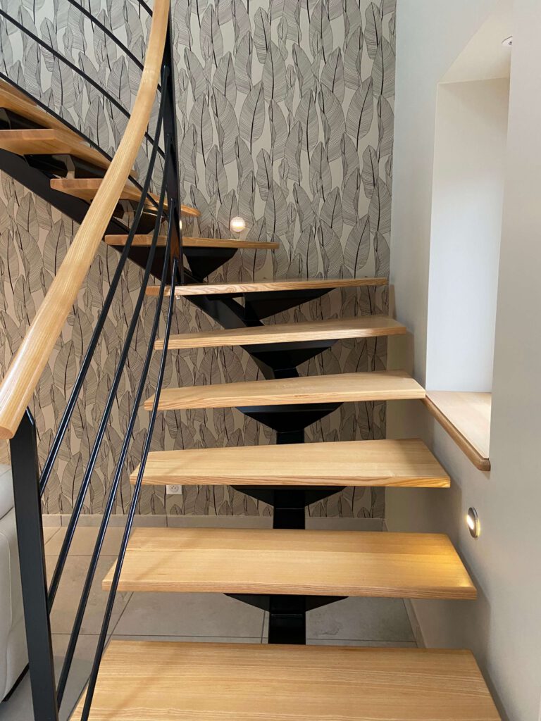 peinture revetement cages escalier3 scaled